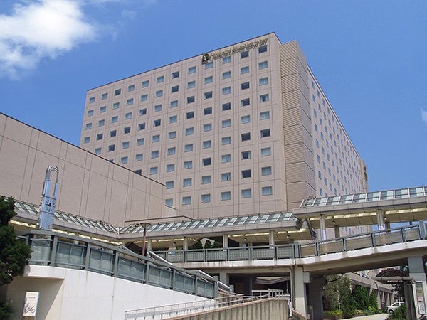 《東京ディズニーランド(R)1デーパスポート付き!(2日目利用)》JALで行く東京ディズニーリゾート(R)への旅 パートナーホテル オリエンタルホテル東京ベイ指定 2泊3日1